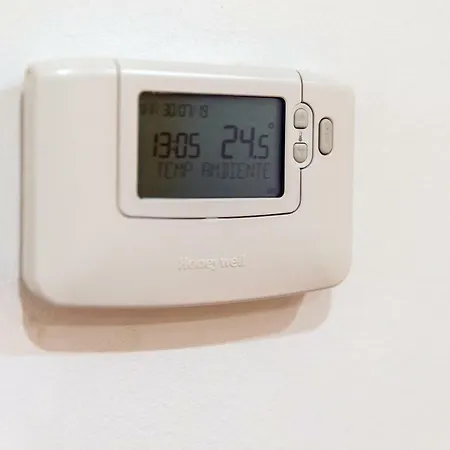 Sarahouse Apartment *