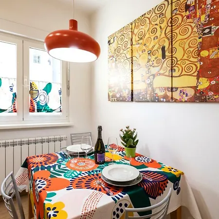 Sarahouse Apartment