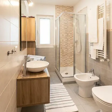 Sarahouse Apartment Trieste