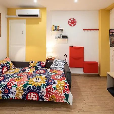 Sarahouse Apartment *